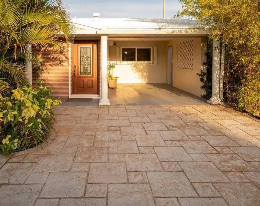 Lovely 3-Bd, Walk To Bars, 9 Min Drive From Beach! Heated Pool. Fort Lauderdale Exterior foto
